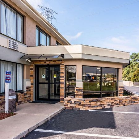 Quality Inn Пенсакола Екстер'єр фото