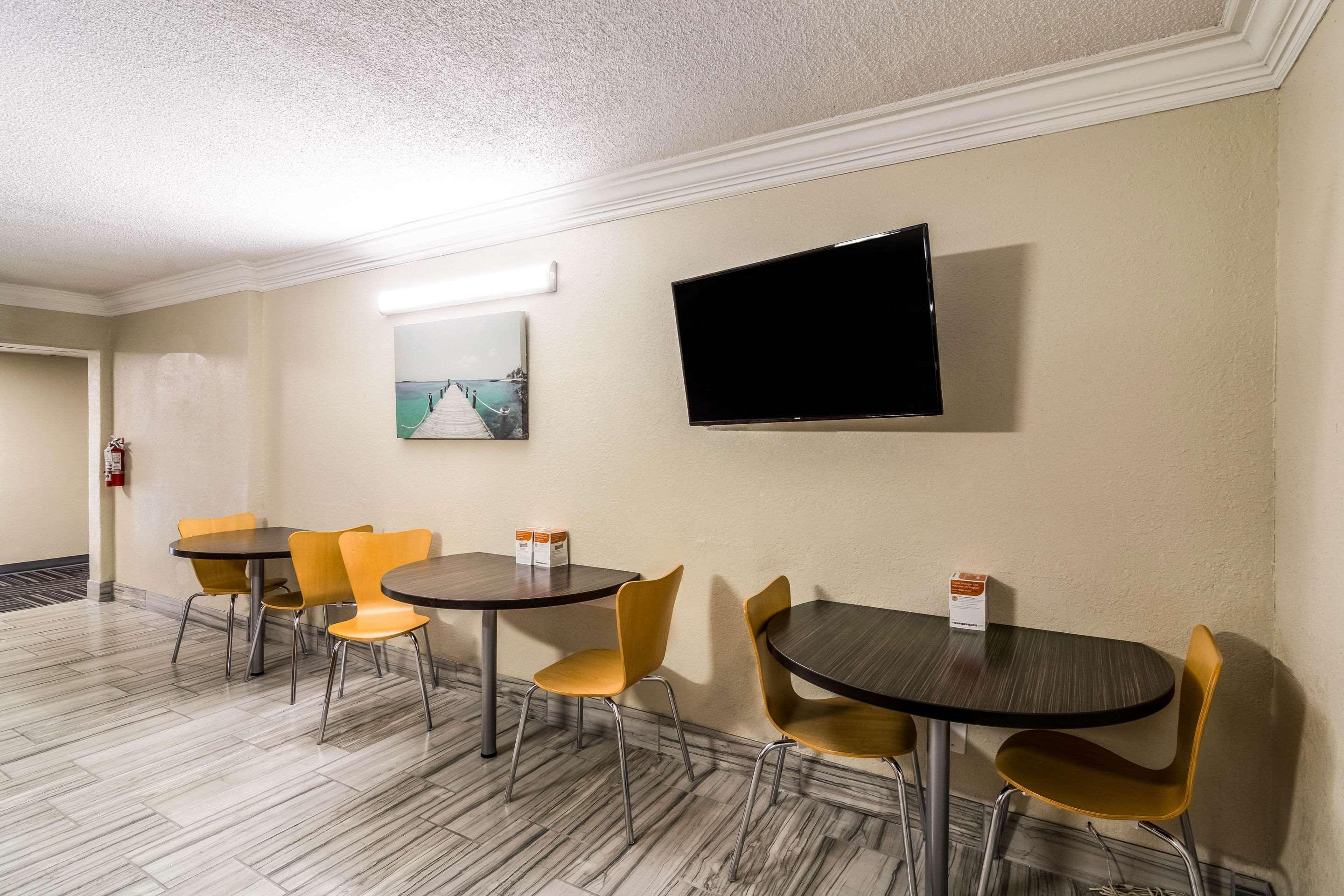 Quality Inn Пенсакола Екстер'єр фото